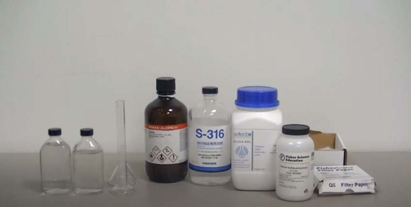 Como escolher solventes para análise de óleos e graxas em água