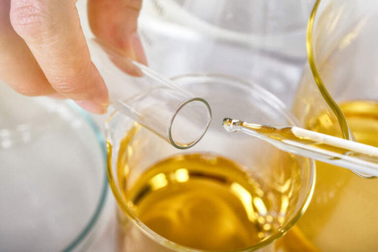 Refineries Can Choose from Different Options
for Distillation of Gasoline at Atmospheric Pressure